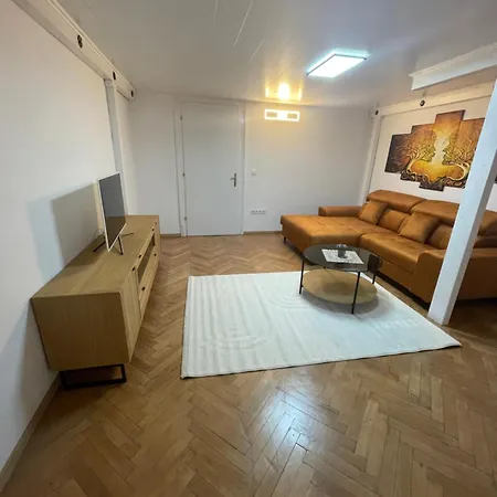 Apartment Im Herz-jesu-viertel *
